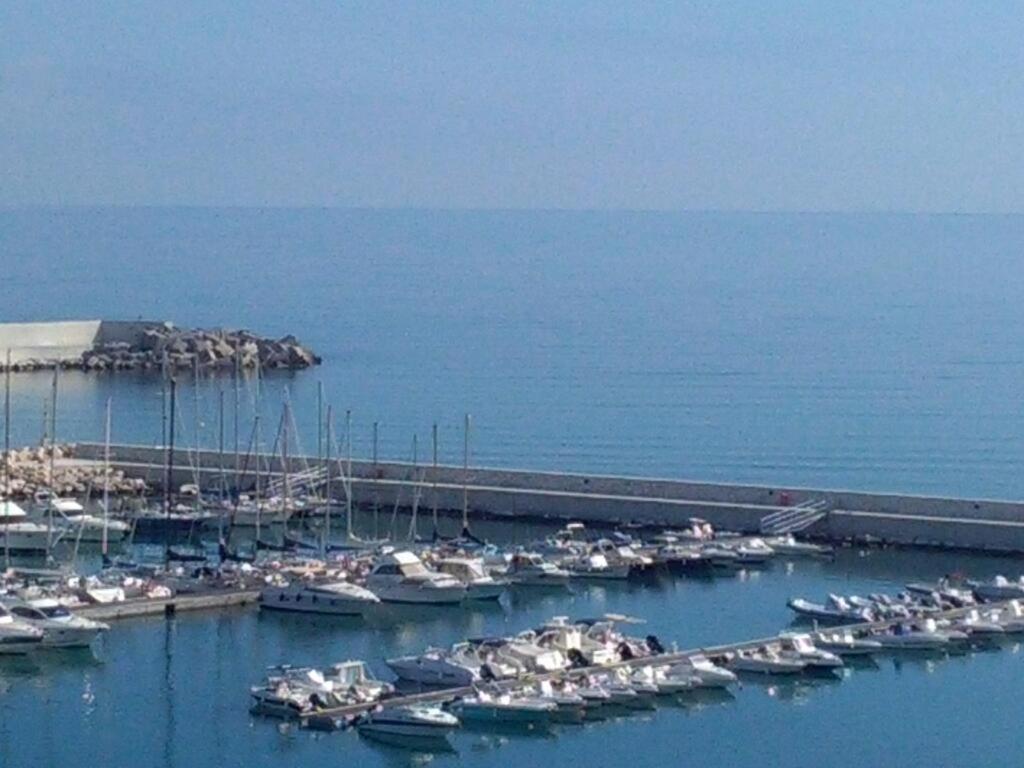 La Stanza Vicino Al Mare , Una Camera Da Letto E Bagno Con Balcone Vista Mare Apartment Balestrate Exterior photo
